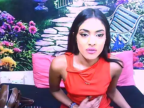 IndianPretty14u2Luv webcam