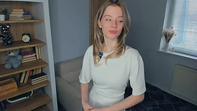 ShizueGattison webcam