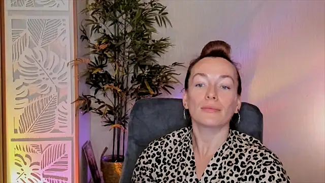 RebeccaMartinez webcam