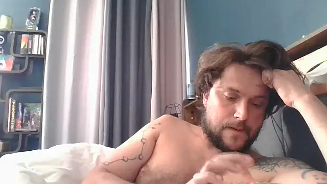 Titilouonlyf69 webcam