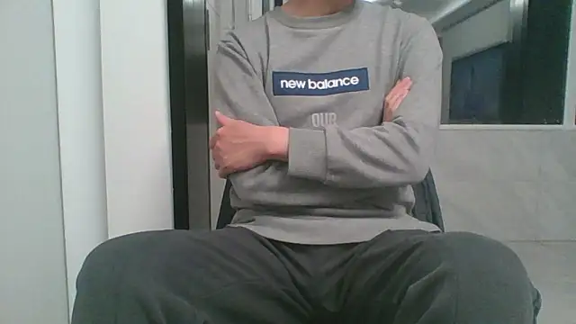 nole_china7 (Ask my age) - talk / fun / cum