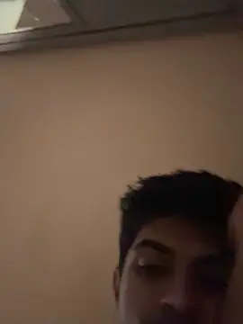 zxcvgf12300 - Zxcvgf12300's free webcam - UK Sex Cams