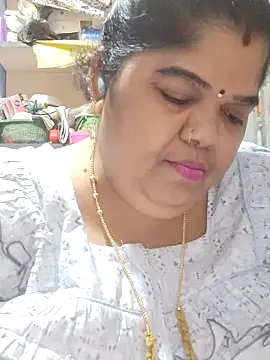 tamilthanushri webcam