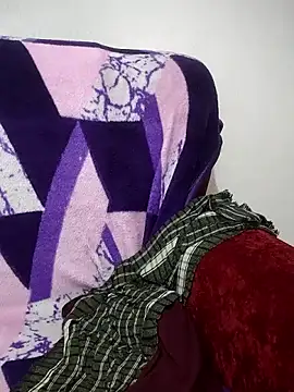 sweetqueen143 webcam