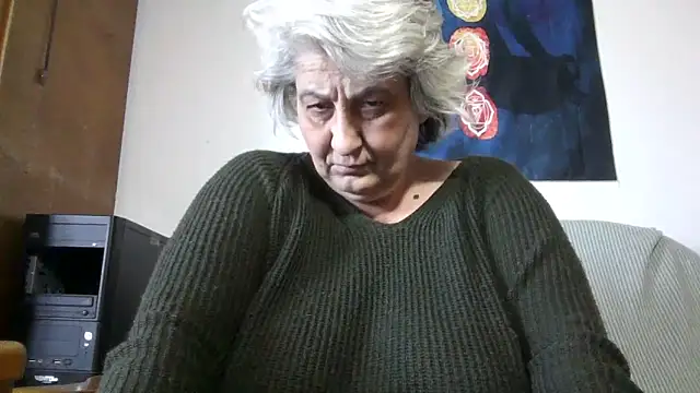 ExquisiteMature webcam