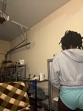 thechocolatepeach webcam