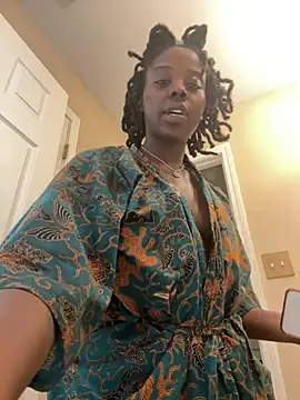 thechocolatepeach webcam