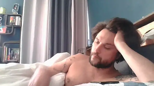 Titilouonlyf69 webcam