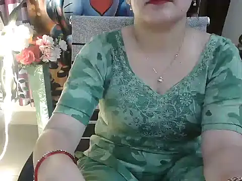 _chitranshi (F young) - shower show😎😎😎