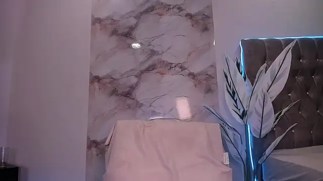 calyselen (F young) - Stretch me wide💋