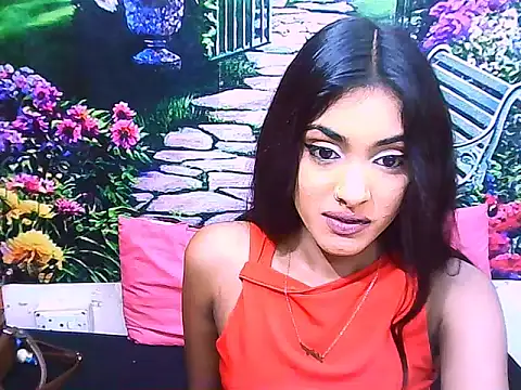 IndianPretty14u2Luv webcam