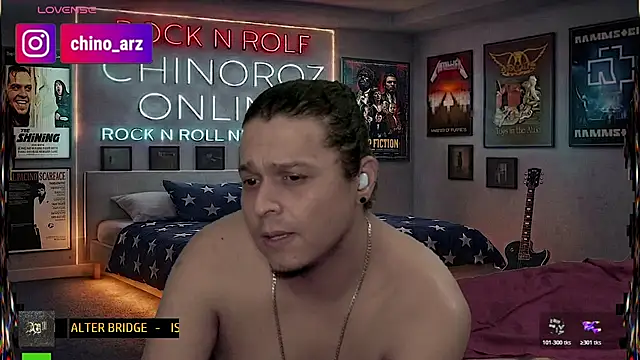 chino_roz webcam