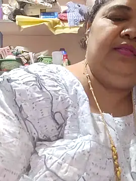 tamilthanushri webcam