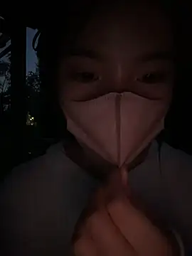 gougou13 live sex cam