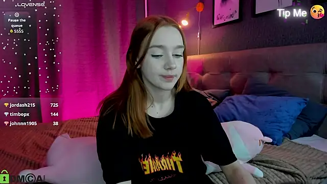 Lesi_Moonie01 webcam