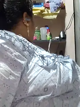 tamilthanushri webcam