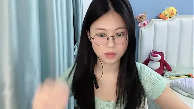 美女Luna-666在线直播