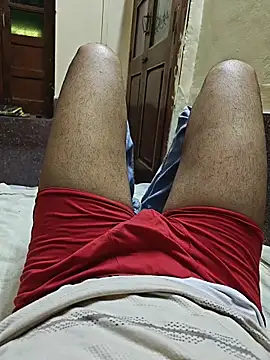 InnocentFlirtt webcam