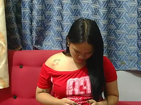 prettykrysgirl webcam