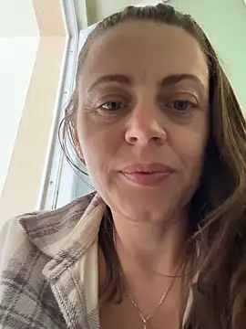 ladywithbigass webcam