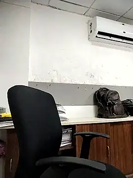 Desi_Lodo_Gujju_Boy webcam