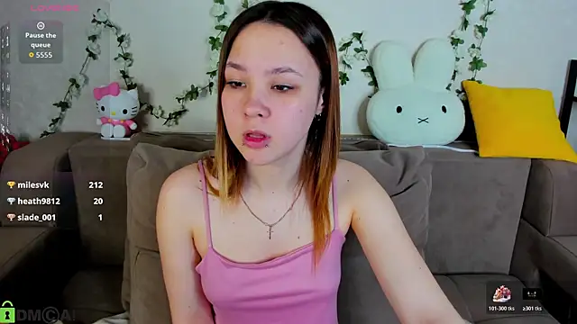 Lori_Bllossom webcam