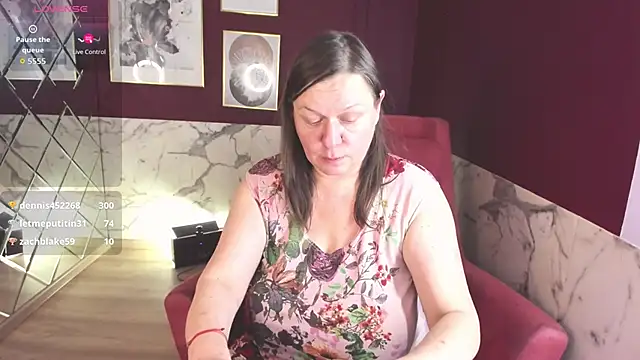 KellyPerfection webcam