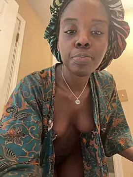 thechocolatepeach Stripchat cam model