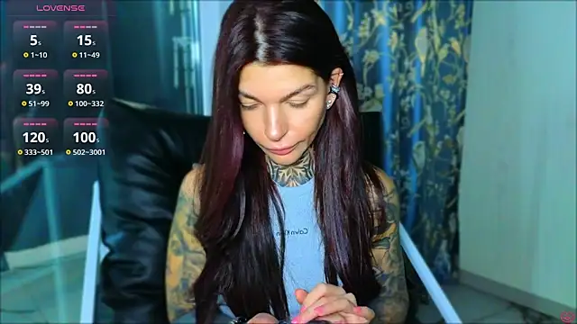 tattooedBabyy webcam