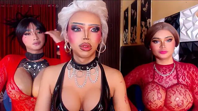 xFistingLadyBoyx webcam