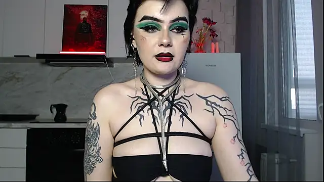 IntrigueYourDay webcam