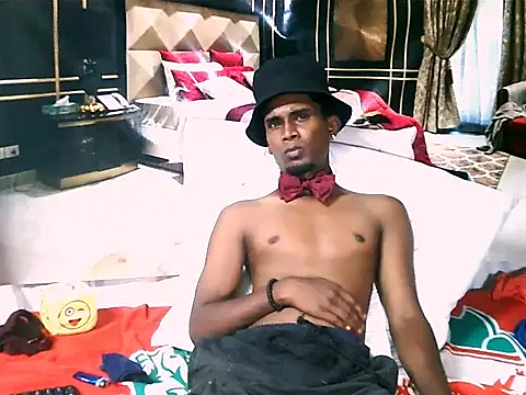 IndianThuggin webcam