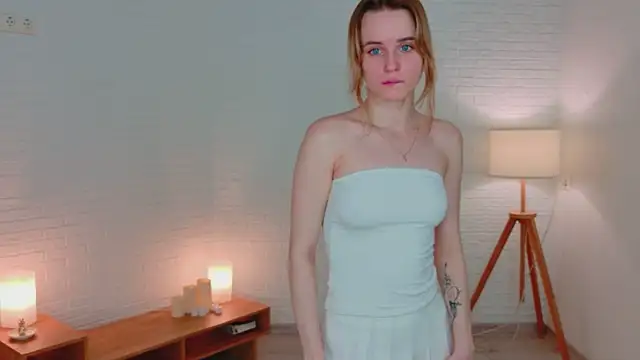 Tessa_Shy_ webcam