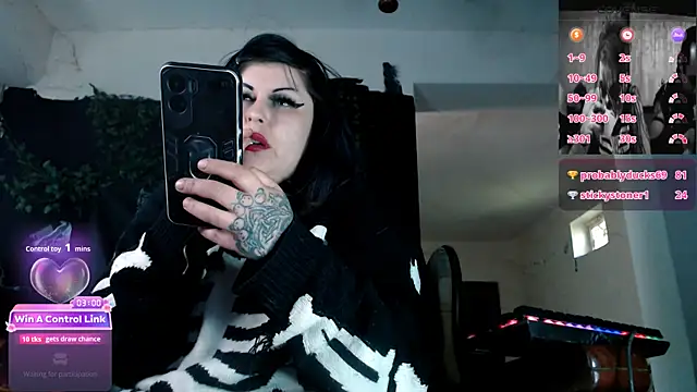 Psychobitch7 webcam
