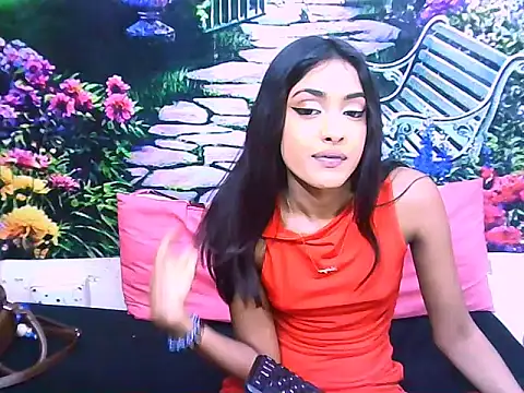 IndianPretty14u2Luv webcam