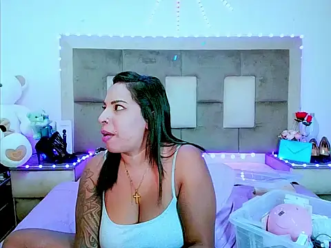 indiantopaz694u webcam