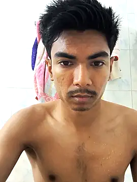 horny_bro_69 (M twink) - New model here