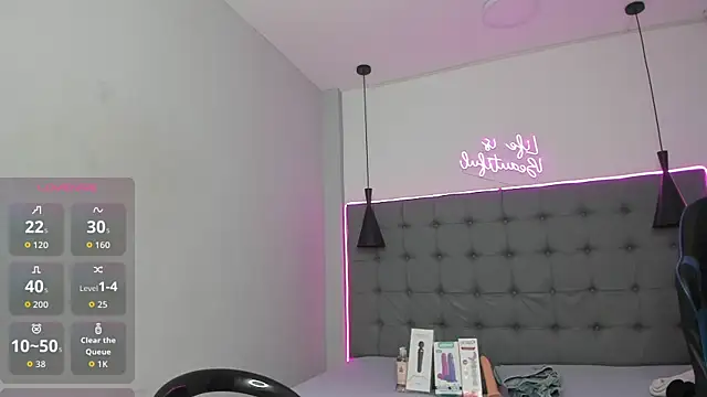 scarletcherry18 (T teen) - full naked