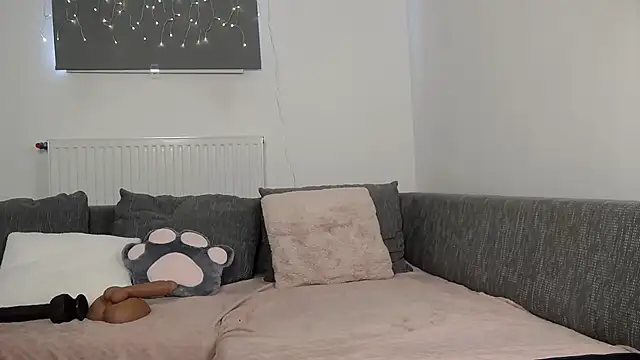 Princessjasmine_18 webcam