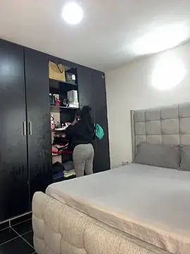 prettiepearl (F young) - lets have fun