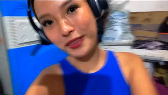 EllieCoconut001 webcam