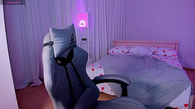 Madison_dolly webcam