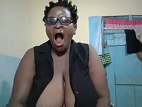 sexy_bigboobss webcam