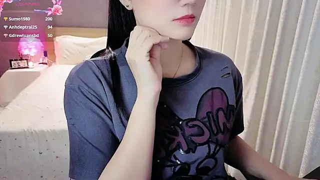 jennie-16 - JENNIE-16's free webcam - UK Sex Cams