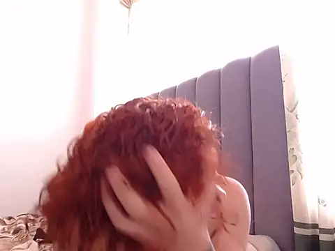 saara_johnson496 webcam