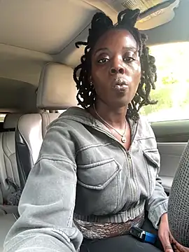 thechocolatepeach webcam