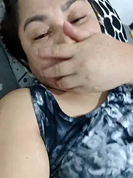 Sweetlorie_83 webcam