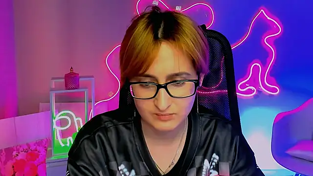 LixeLuna live sex cam