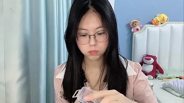 美女Luna-666在线直播