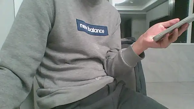 nole_china7 (Ask my age) - talk / fun / cum